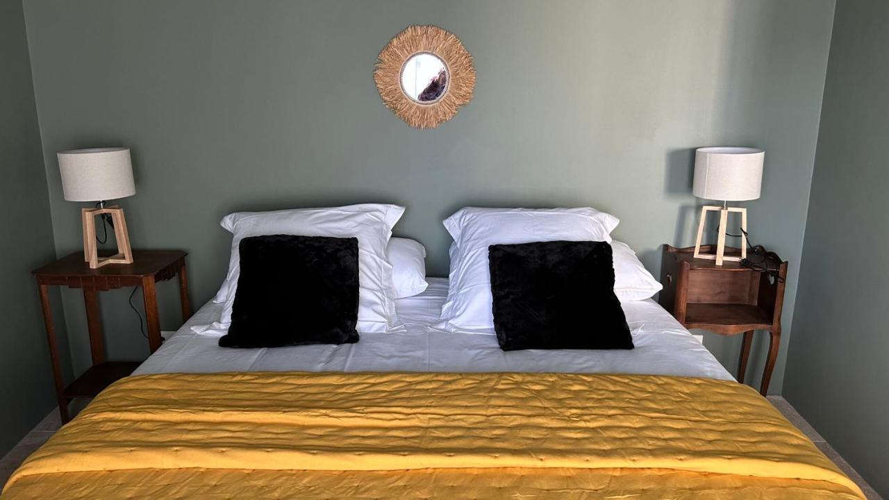 Le Petit Eden Bed & Breakfast Сан-Контан-ла-Потри Екстериор снимка