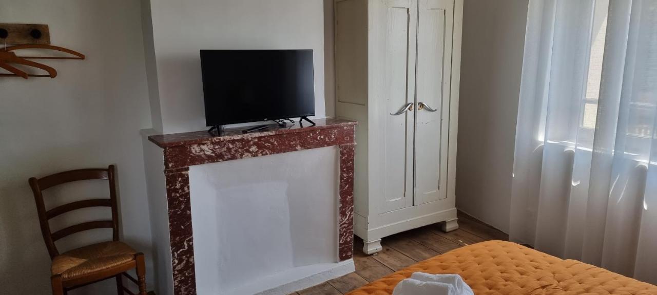 Le Petit Eden Bed & Breakfast Сан-Контан-ла-Потри Екстериор снимка