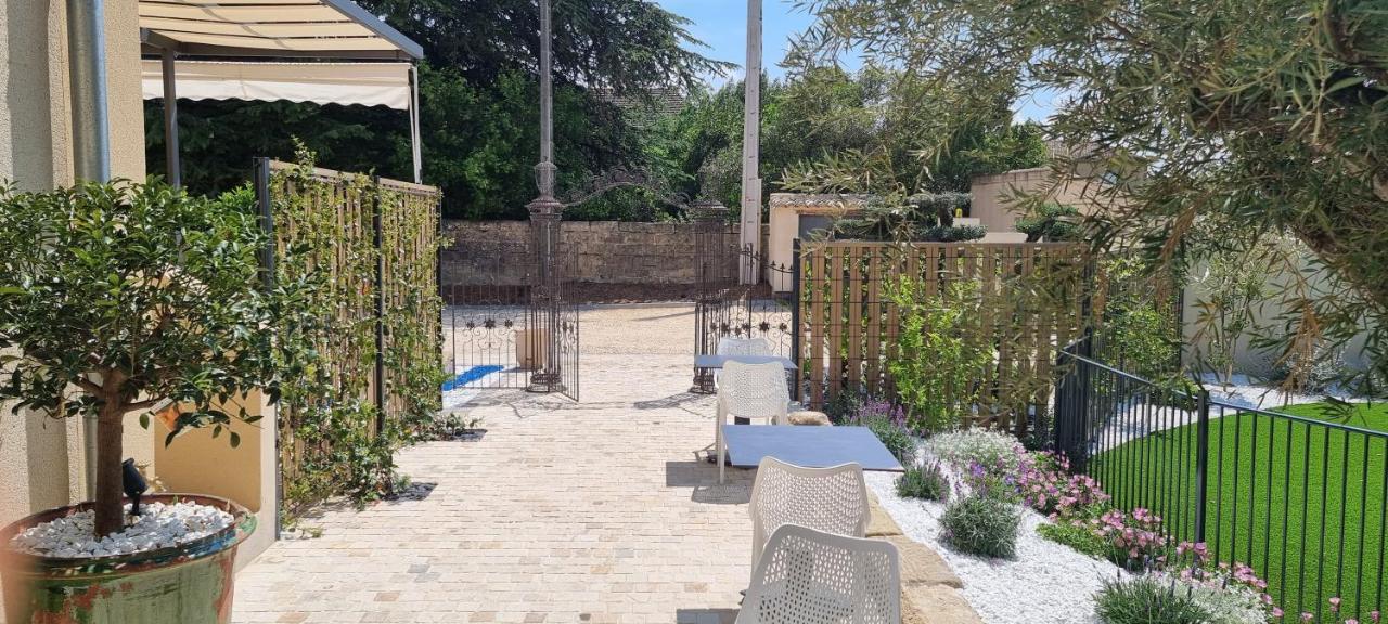 Le Petit Eden Bed & Breakfast Сан-Контан-ла-Потри Екстериор снимка